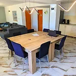 Maison d'hôtes Arode Dionysus - Digital Nomads Coliving
