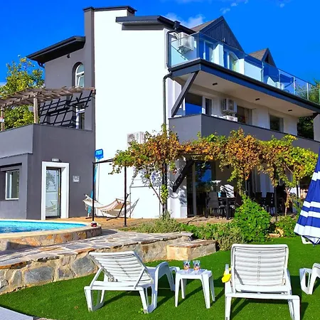 Maison d'hôtes Arode Dionysus - Digital Nomads Coliving *