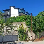 Arode Dionysus - Digital Nomads Coliving *