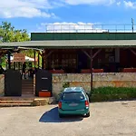 Guest house Arode Dionysus - Digital Nomads Coliving *