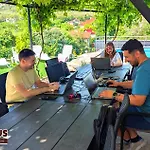 Guest house Arode Dionysus - Digital Nomads Coliving