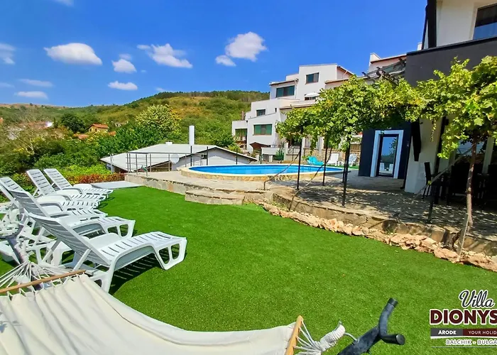 Guest house Arode Dionysus - Digital Nomads Coliving