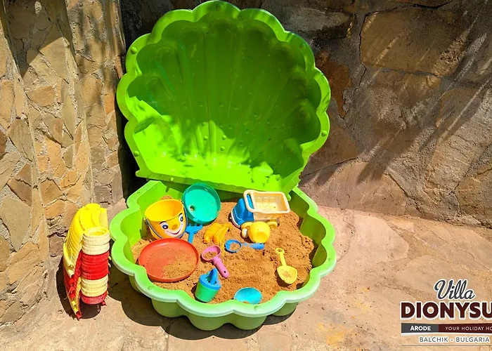 Guest house Arode Dionysus - Digital Nomads Coliving